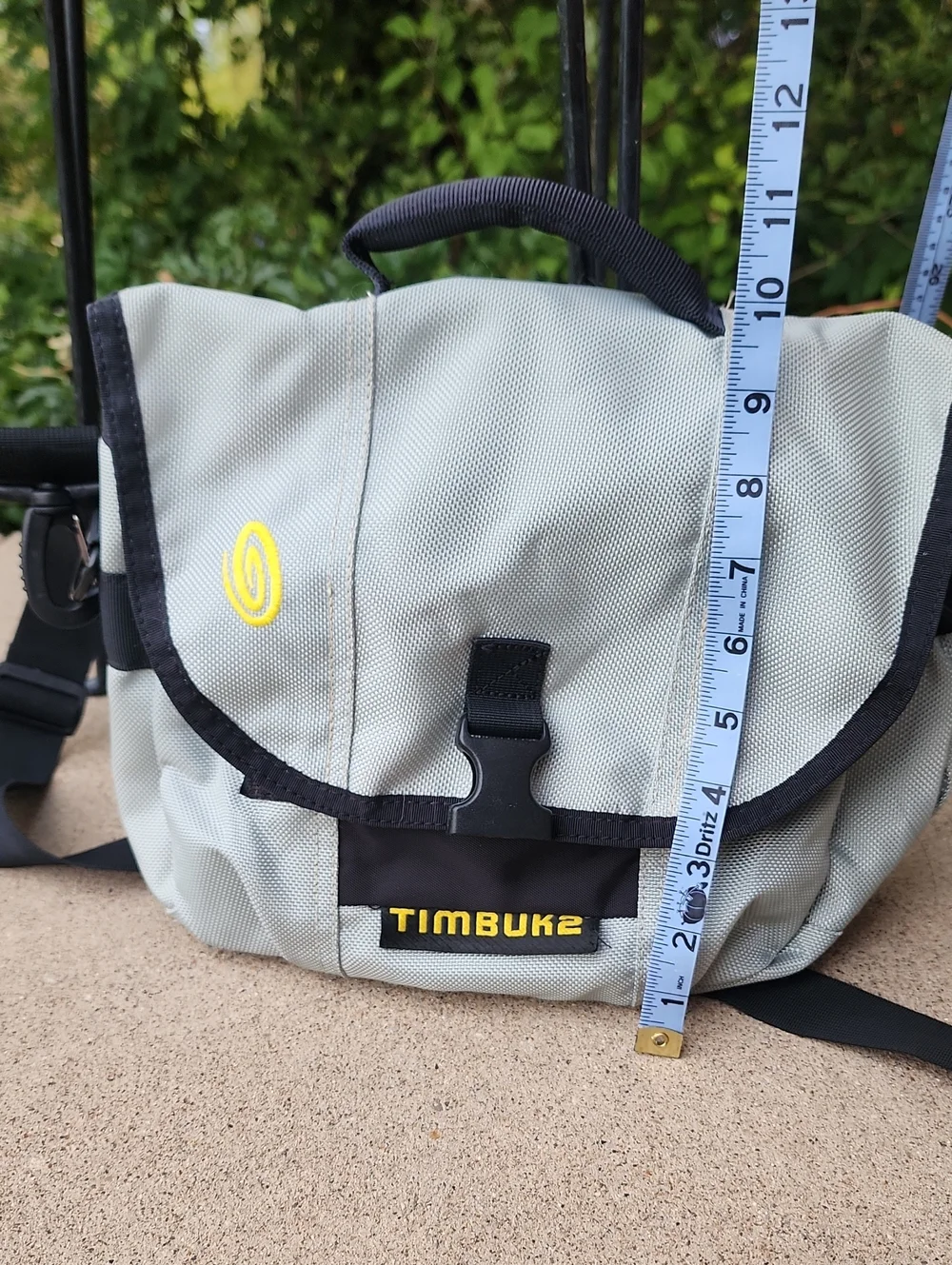 Timbuk2 Light Gray Messenger Bag with Black Trim and Yellow Logo